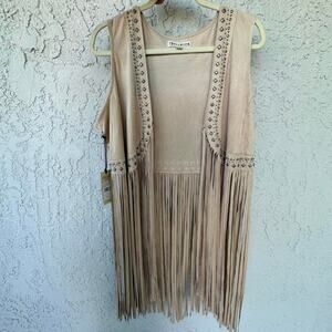 Idyllwind womens walnut studded fringe